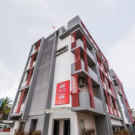 Super Townhouse Hebbal Hotel บังกาลอร์ ภายนอก รูปภาพ