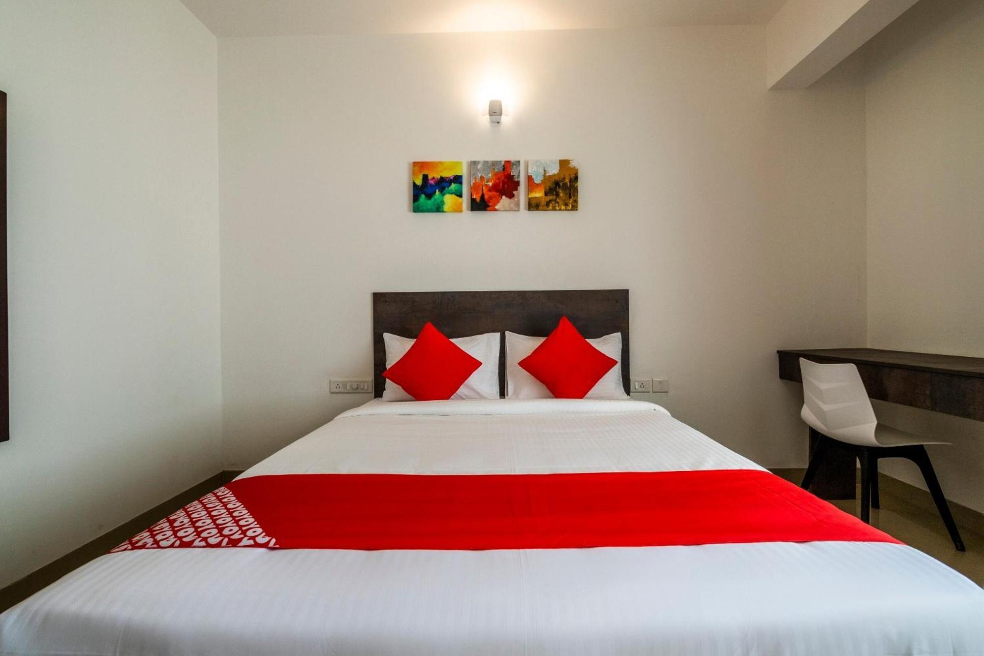 Super Townhouse Hebbal Hotel บังกาลอร์ ภายนอก รูปภาพ